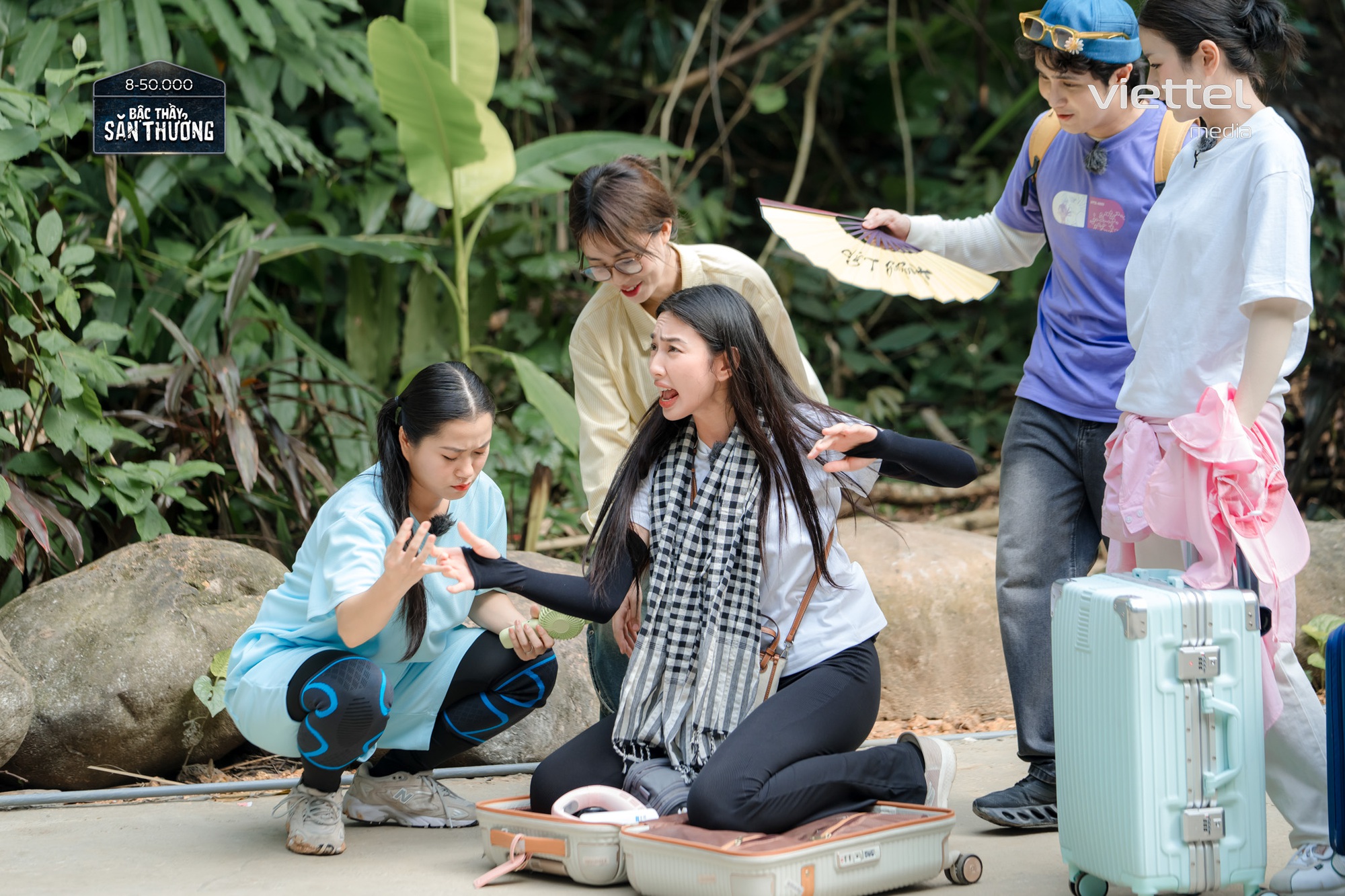 Trường Giang, Hoa hậu Thuỳ Tiên cùng dàn Anh trai, Chị đẹp đổ bộ show mới cực &quot;xoắn não&quot;- Ảnh 8.