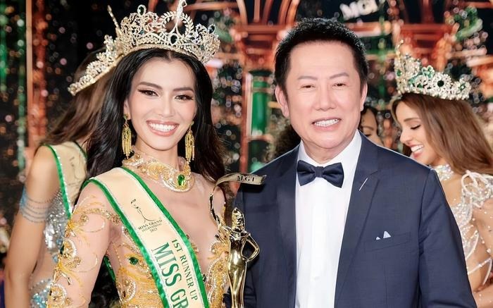 Ông Nawat có động thái gây chú ý với cựu Miss Grand Myanmar giữa ồn ào trả lại vương miện- Ảnh 2.