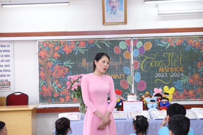 Chưa r&otilde; ngọn ng&agrave;nh đ&atilde; b&ecirc;u rếu thầy c&ocirc; l&ecirc;n mạng - Ảnh 1.