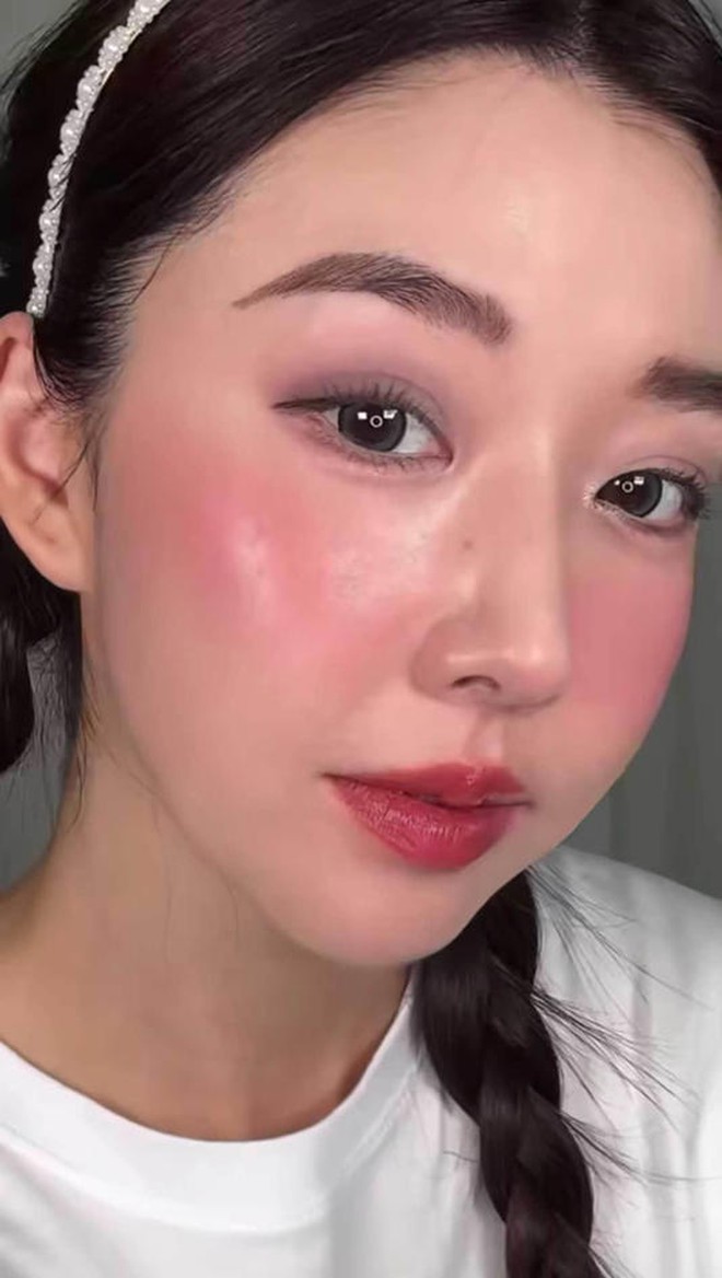 Kiểu makeup giống h&agrave; m&atilde; đang viral khắp c&otilde;i mạng, dự sẽ th&agrave;nh hot trend 2024- Ảnh 5.