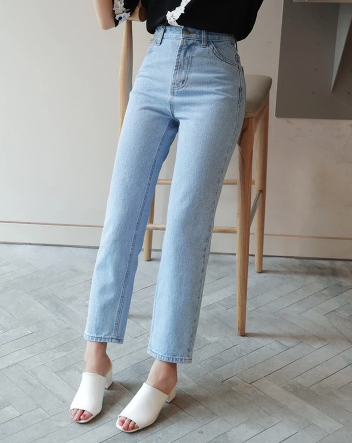 Bí quyết chọn mua và bảo quản quần jeans - Ảnh 2.