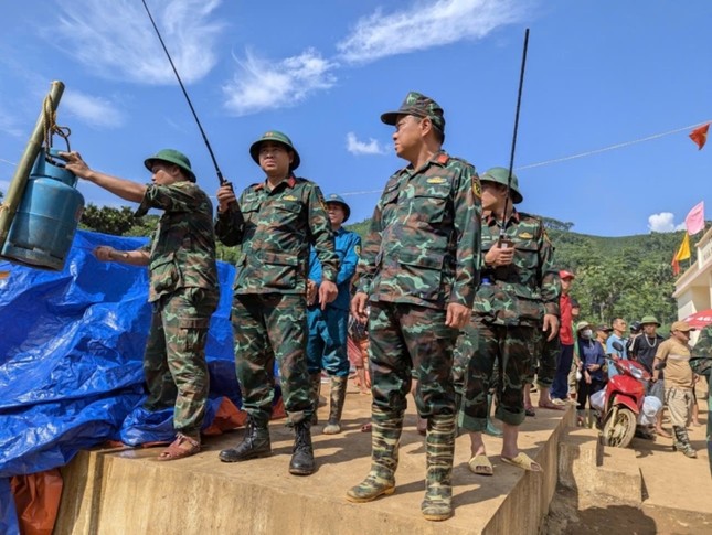 Làng Nủ, chuyện chưa kể - Kỳ 1: 'Sốc' khi đặt chân đến Làng Nủ - Ảnh 3.