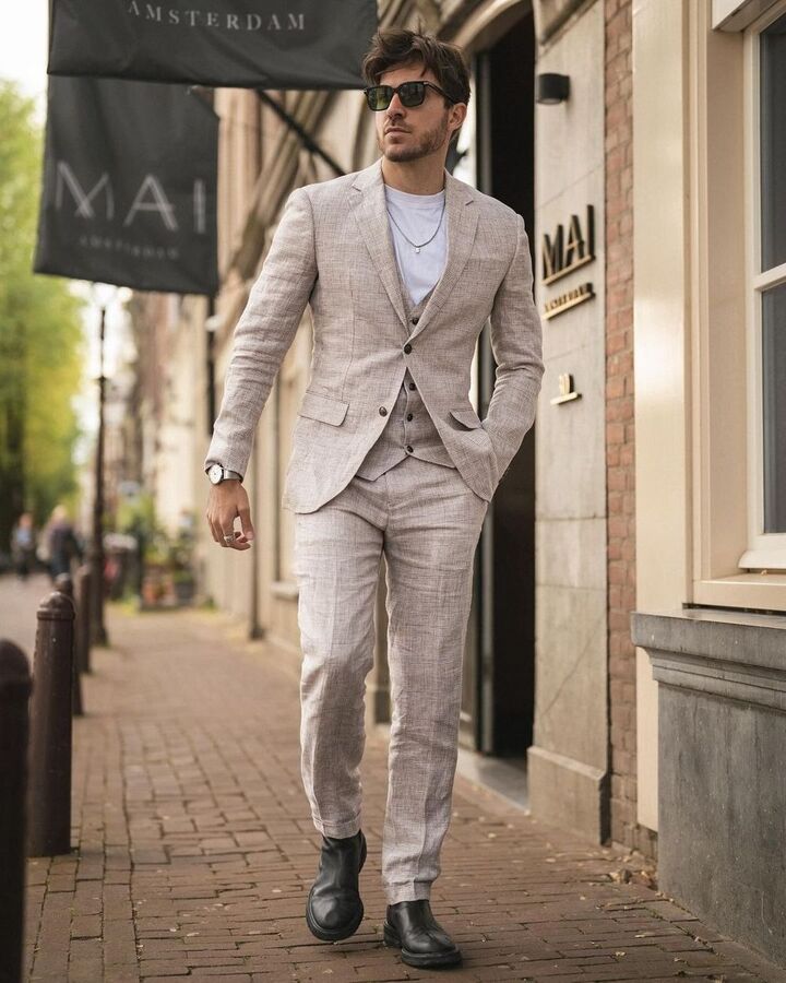 light-beige-linen-suit-with-white-t-shirt-2024-06-04-14-36-40-14553424-1730257520326-17302575204231733708629.jpg