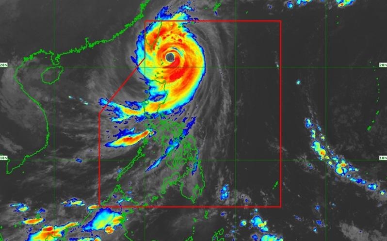 Tình hình đang diễn biến phức tạp trên quần đảo Batane, Philippines. Ảnh: GMA News