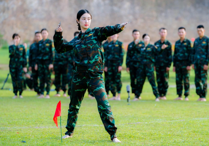 &quot;Mỏng như tờ giấy&quot; nhưng giỏi bậc nhất Sao nhập ngũ, Jun Vũ nói thẳng điều này - Ảnh 6.