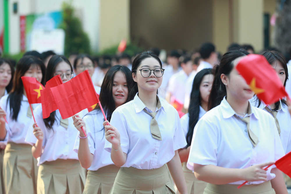 5 trường công chất lượng cao có học phí &quot;top đỉnh&quot; nhất Hà Nội: Đứng đầu là ngôi trường ở quận Đống Đa - Ảnh 1.