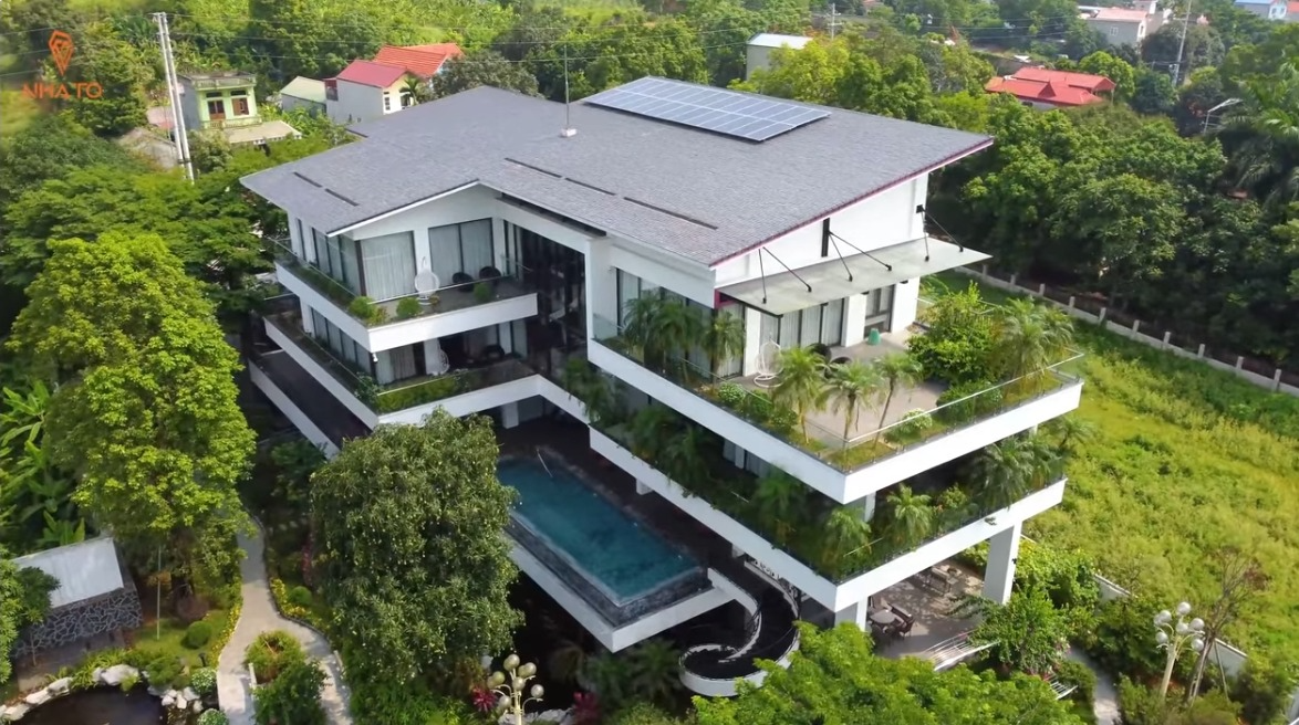 Biệt phủ hơn 5.000 m2 ngay ngoại thành Hà Nội của một vị bác sĩ 8x - Ảnh 2.