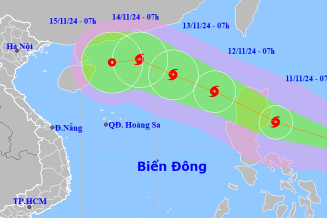 Bão Yinxing chưa qua, bão Toraji giật cấp 12 lại sắp &quot;nối gót&quot; vào Biển Đông- Ảnh 1.