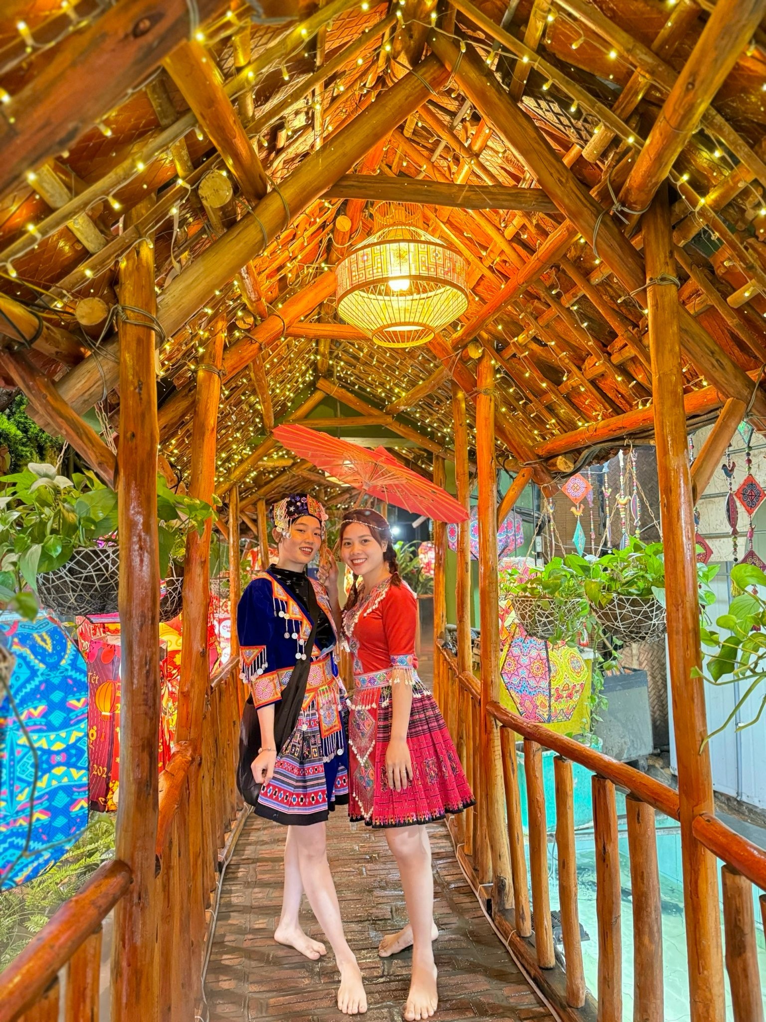 Phát hiện nhà hàng chuẩn Tây Bắc giữa Hà Nội, vừa ăn vừa nghe suối chảy róc rách cực chill- Ảnh 4. Phát hiện nhà hàng chuẩn Tây Bắc giữa Hà Nội, vừa ăn vừa nghe suối chảy róc rách cực chill- Ảnh 4.