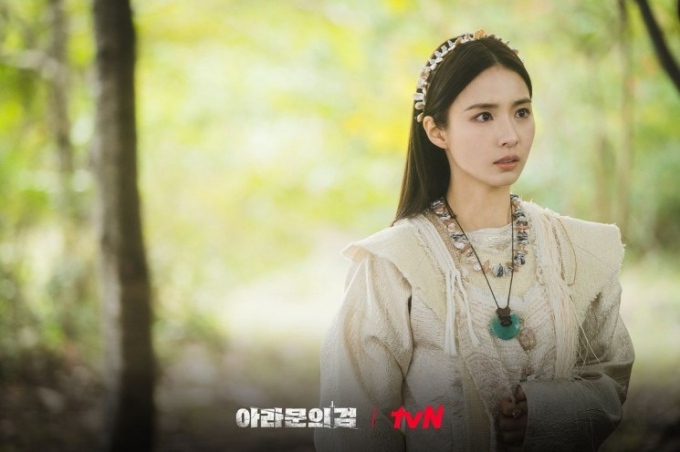 o-img-86344-pesona-shin-se-kyung-di-arthdal-chronicles-the-sword-of-aramun-instagramattvn-drama-1914-1731553175673-1731553175752628222636.jpg