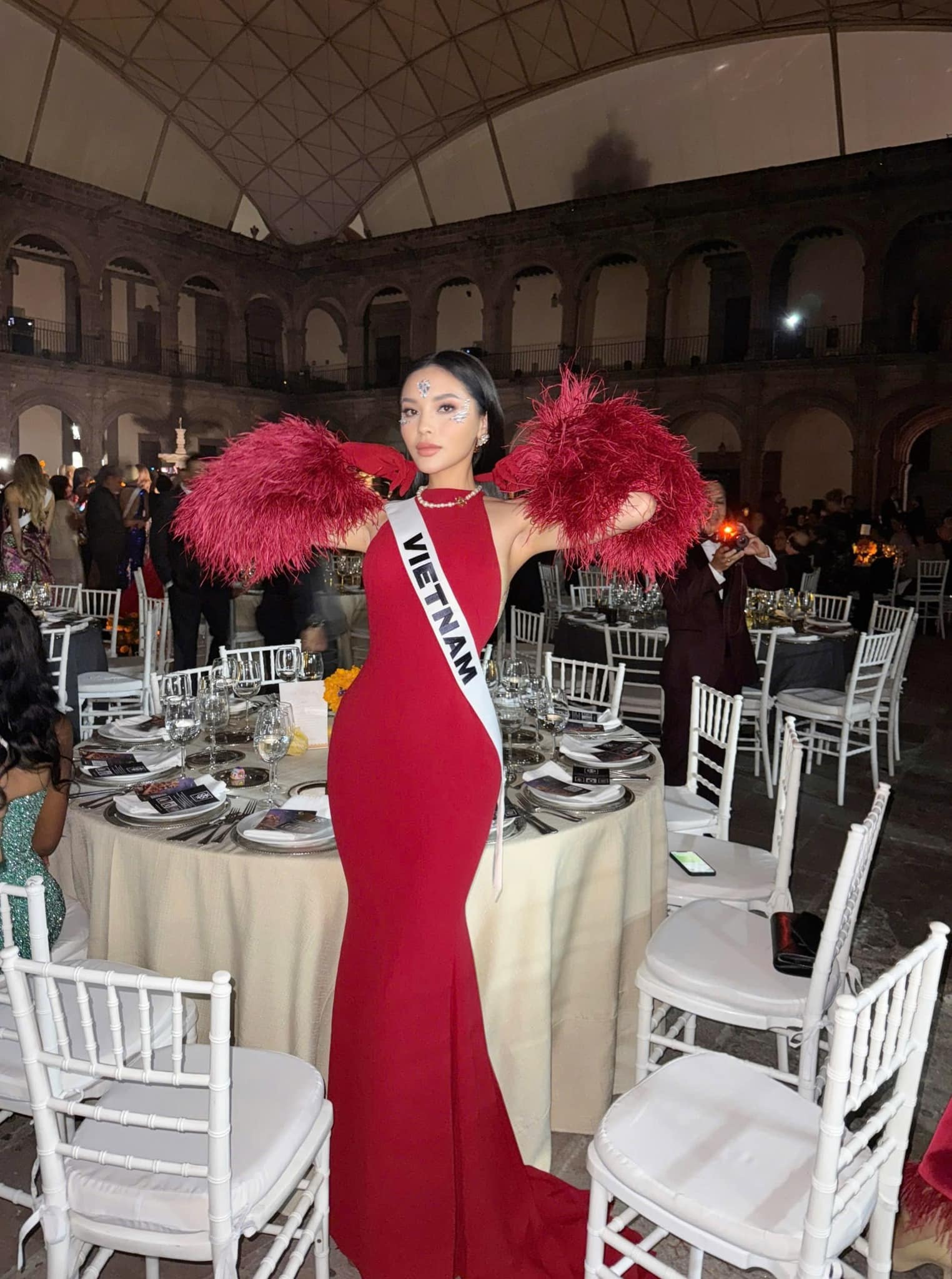 3 tuần ở Miss Universe, Kỳ Duyên chính là Miss Fashion trong lòng fan!- Ảnh 13.