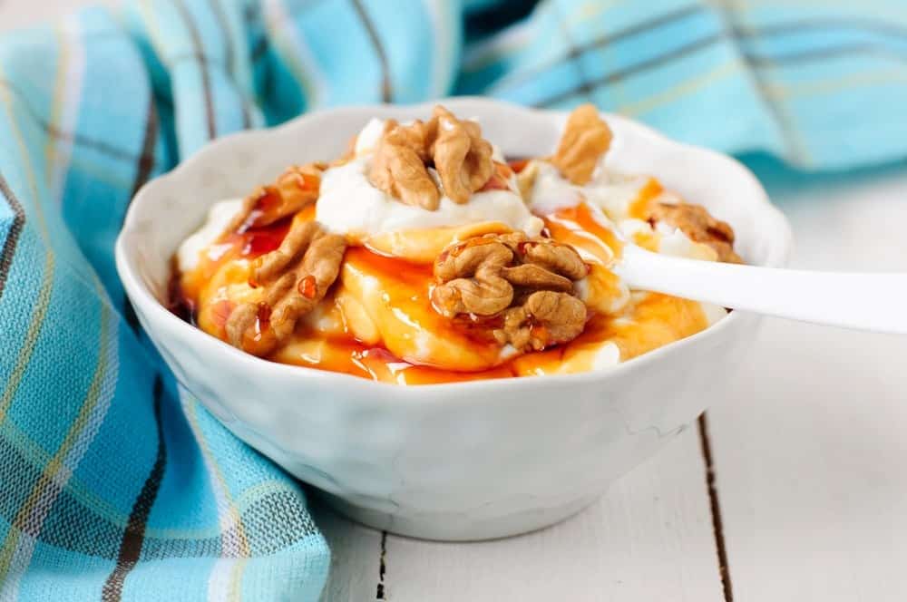 greek-yogurt-drizzled-with-honey-and-walnuts-yiaourti-me-meli-1731731726757457255084-1731750985751-17317509860751060769600-1731805312635-17318053127901799170987.jpg