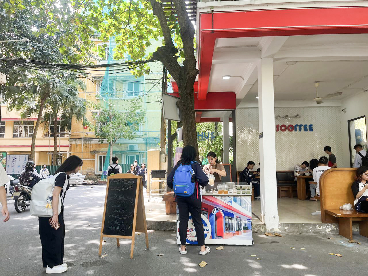 Nếu chỉ còn 25k trong ví, đây là những gì sinh viên ĐH Khoa học tự nhiên có thể ăn tại canteen trường - Ảnh 4.