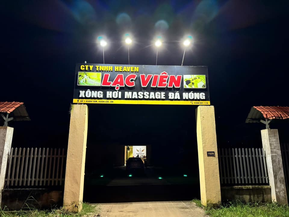 Ập vào cơ sở Heaven Lạc Viên, công an phát hiện bí mật 'kinh hoàng' của 2 cặp nam nữ - Ảnh 1.