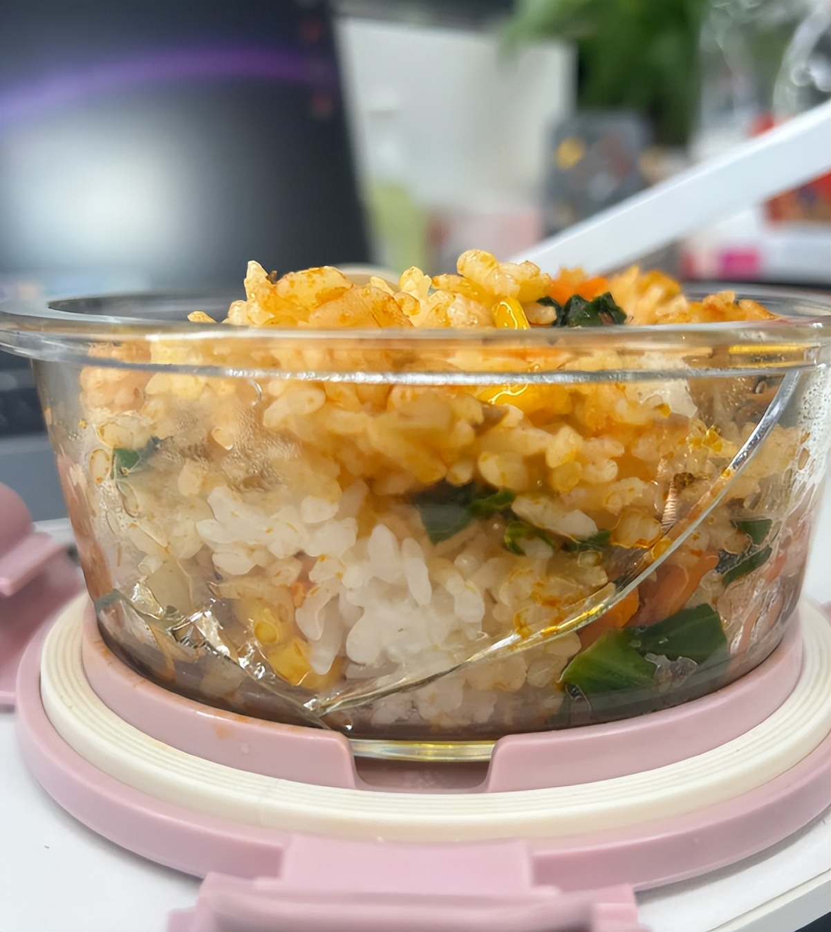 H&atilde;y cẩn thận khi mua hộp cơm thủy tinh! - Ảnh 1.