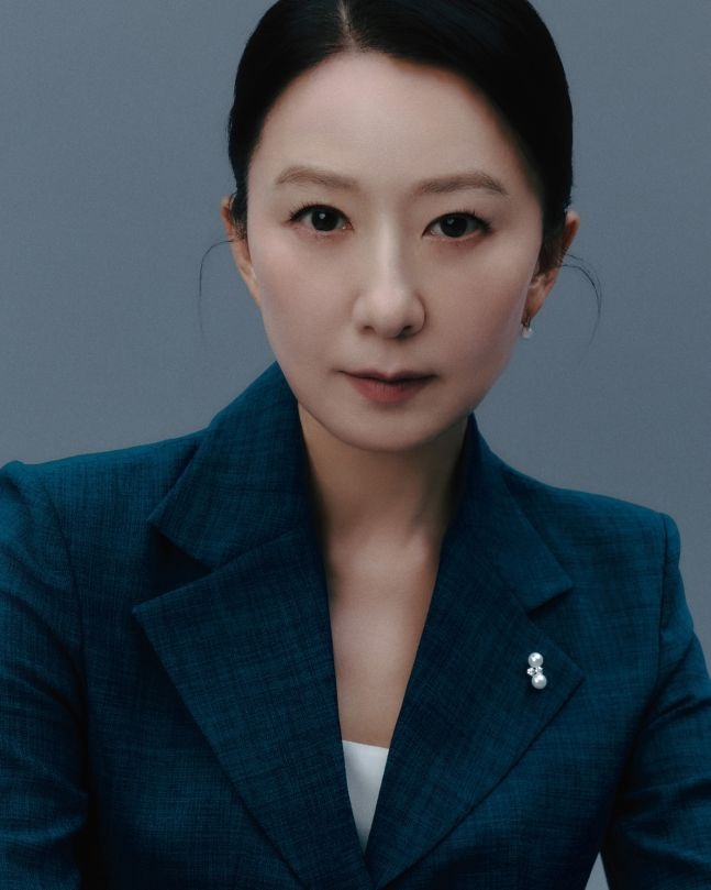 kim-hee-ae1-1732873299103468002370-1732879744580-17328797447122028399352.jpg