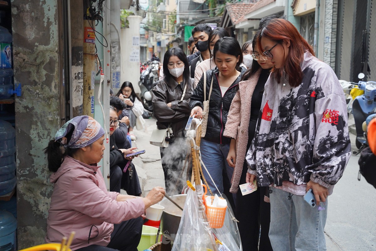 Những món ăn ngon khó cưỡng chỉ có ở mùa đông Hà Nội - Ảnh 3.