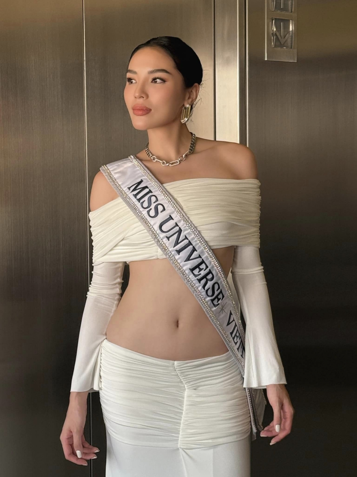 Thời trang ấn tượng của Kỳ Duyên tại Miss Universe 2024 - Ảnh 3.