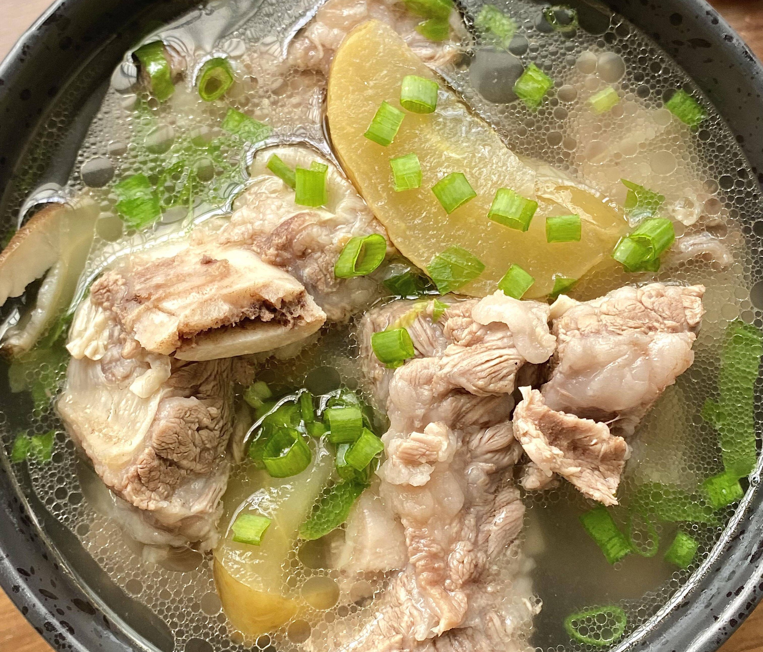 4 món canh bổ dưỡng, thơm ngon, ấm áp cho cả gia đình ngày se lạnh - Ảnh 4. 4 món canh bổ dưỡng, thơm ngon, ấm áp cho cả gia đình ngày se lạnh - Ảnh 4.