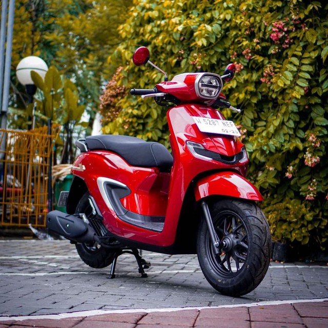 Xe tay ga hiệu Honda đẹp như Vespa giảm giá 10 triệu đồng - Ảnh 4.