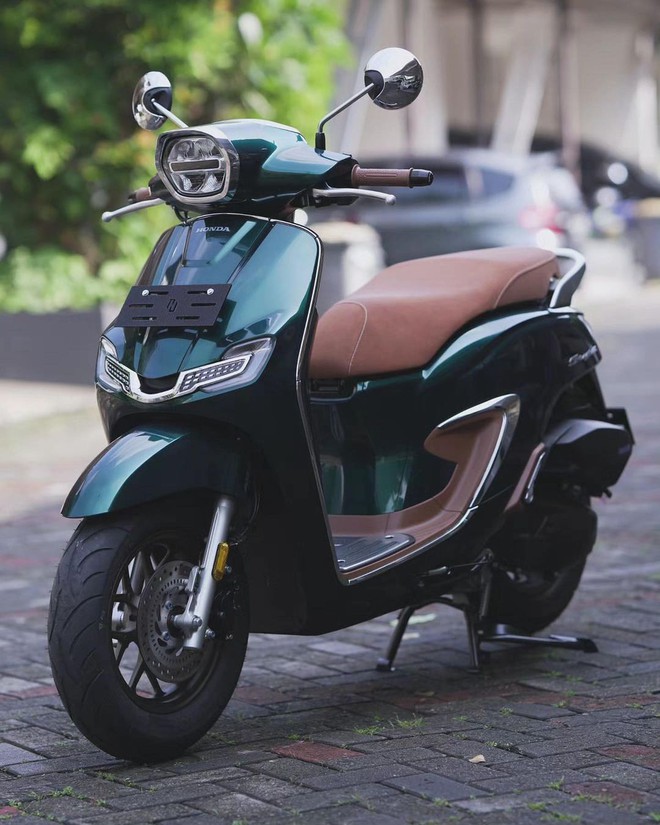 Xe tay ga hiệu Honda đẹp như Vespa giảm giá 10 triệu đồng - Ảnh 2.