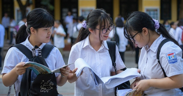 Hàng nghìn phụ huynh, học sinh thở phào nhẹ nhõm trước thông tin này: Hết cảnh chờ đợi, hồi hộp &quot;thót tim&quot;- Ảnh 1.