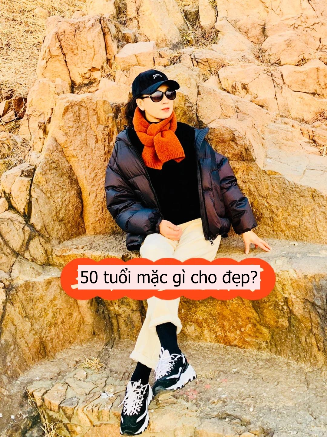 Phụ Nữ 50 Tuổi Dáng Tròn Nên Mặc Gì Vào Mùa Đông? Áo Khoác Ngắn + Áo Lót Ôm, Vừa Tôn Dáng Vừa Tôn Khí Chất - Ảnh 5.
