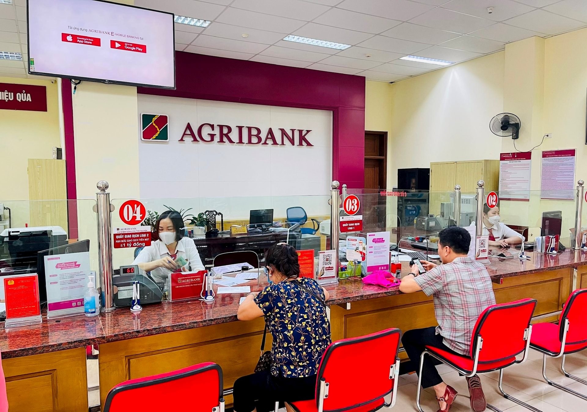 Lãi suất ngân hàng Agribank mới nhất tháng 12/2024: Tăng mạnh lên mức cao nhất nhóm Big4 - Ảnh 1.