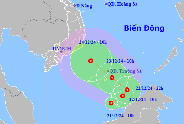 Áp thấp nhiệt đới hình thành trên Biển Đông - Ảnh 1.