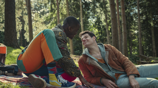 3 c&acirc;u thoại đắt gi&aacute; trong 'Sex Education', ước g&igrave; t&ocirc;i biết sớm hơn để NU&Ocirc;I DẠY CON đ&uacute;ng c&aacute;ch, kh&ocirc;ng tạo bức tường v&ocirc; h&igrave;nh với c&aacute;c con- Ảnh 1.