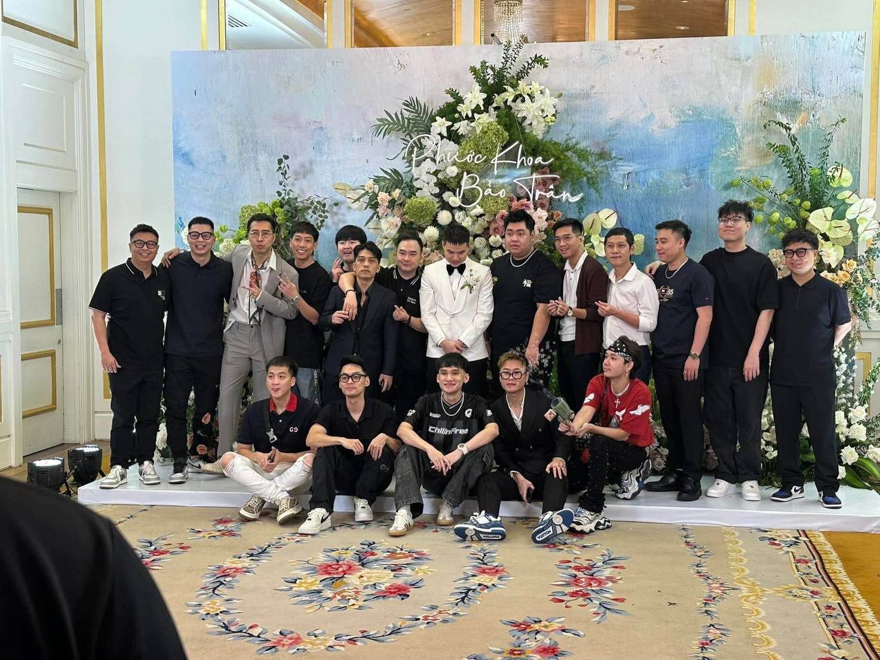 Streamer Rambo chính thức lên xe hoa cùng hot girl Sài thành, khách mời quy tụ toàn những cái tên triệu views - Ảnh 7. Streamer Rambo chính thức lên xe hoa cùng hot girl Sài thành, khách mời quy tụ toàn những cái tên triệu views - Ảnh 7.