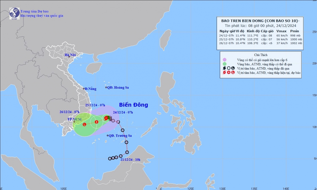 Tâm bão số 10 trên vùng biển phía Tây Nam khu vực Giữa Biển Đông - Ảnh 1.
