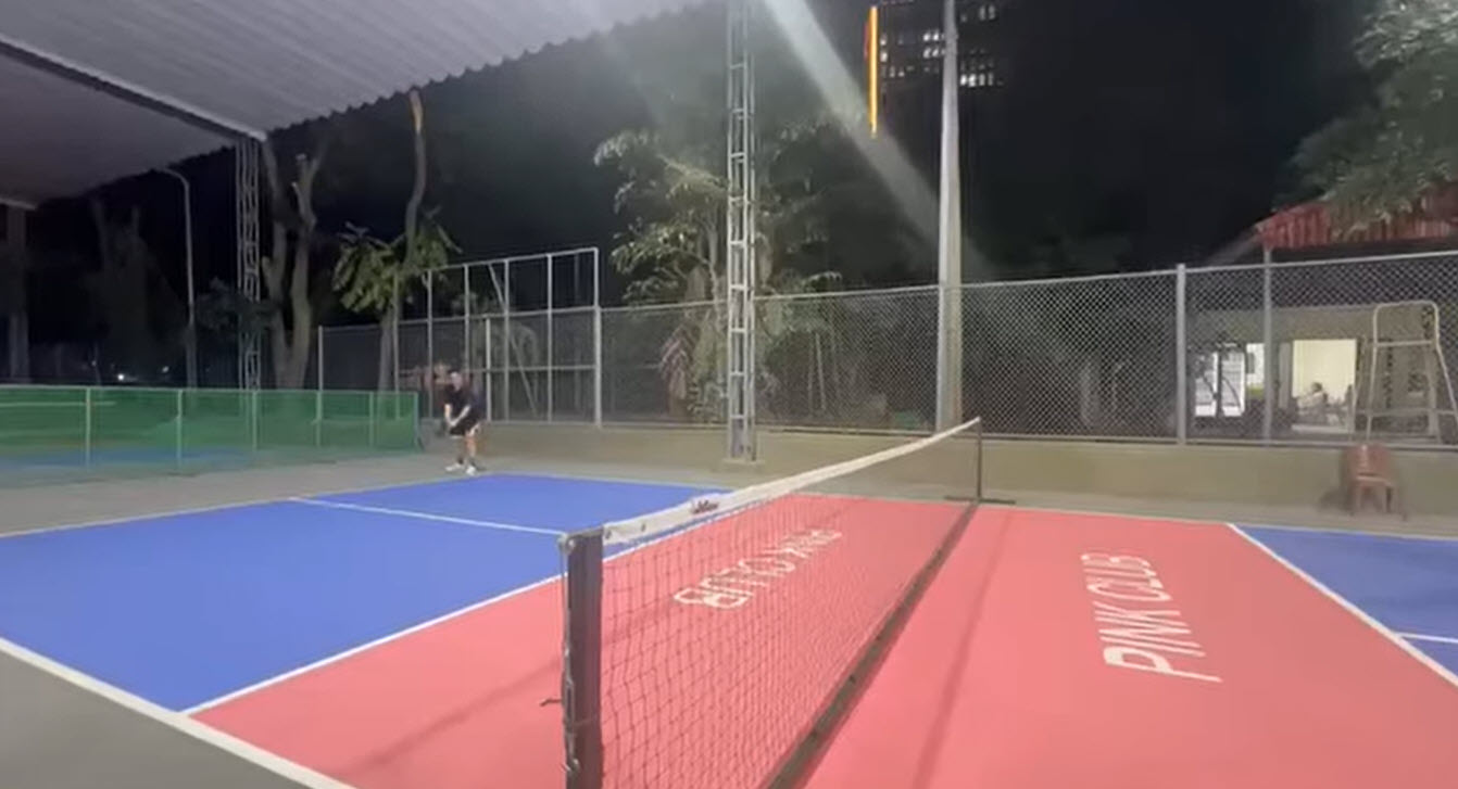 Một người đàn ông ở Hà Nội đột quỵ khi đang chơi Pickleball- Ảnh 2.