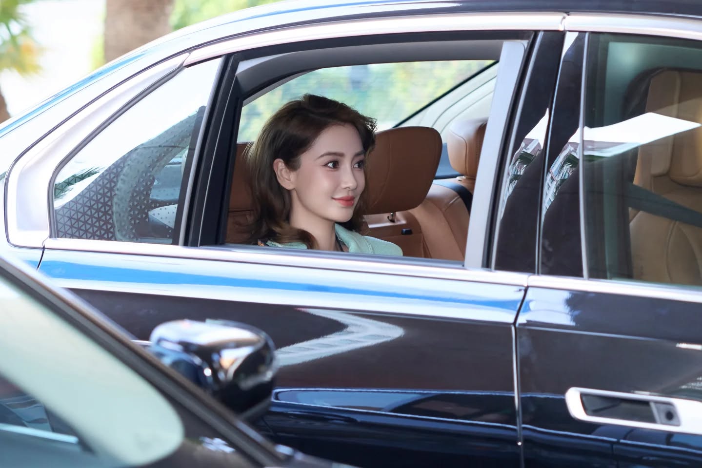 Angelababy học hỏi Công nương Diana nhưng 