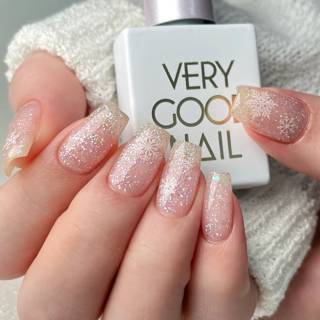 Kinh nghiệm đi làm nail mùa Tết mà các chị em cần ghim ngay - Ảnh 7.