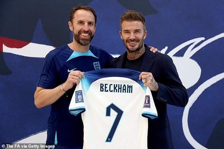 Mớ hỗn độn của David Beckham - Ảnh 2.