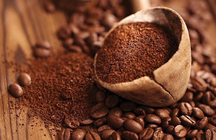 Giá cà phê hôm nay 4/12: Rơi tự do, trong nước giảm tới 19.000 đồng/kg - Ảnh 1. Giá cà phê hôm nay 4/12: Rơi tự do, trong nước giảm tới 19.000 đồng/kg - Ảnh 1.
