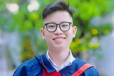 Tìm thanh niên 18 tuổi mất liên lạc với gia đình hơn 10 ngày - Ảnh 1. Tìm thanh niên 18 tuổi mất liên lạc với gia đình hơn 10 ngày - Ảnh 1.