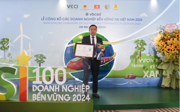 SCTV được vinh danh lần thứ tư Top 100 Doanh nghiệp Phát triển Bền vững tại Việt Nam - Ảnh 2. SCTV được vinh danh lần thứ tư Top 100 Doanh nghiệp Phát triển Bền vững tại Việt Nam - Ảnh 2.
