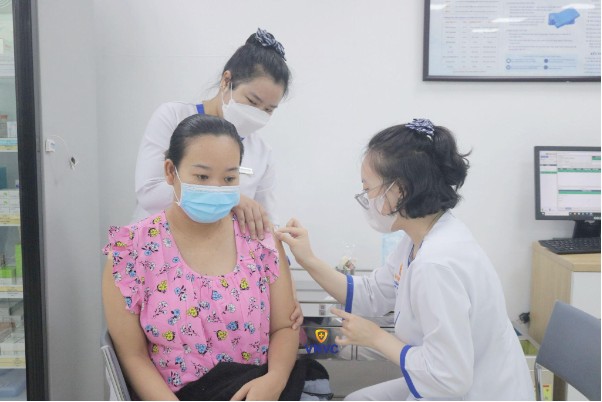 Lợi ích tiêm cúm trong thai kỳ nhiều mẹ bầu chưa biết - Ảnh 2. Lợi ích tiêm cúm trong thai kỳ nhiều mẹ bầu chưa biết - Ảnh 2.