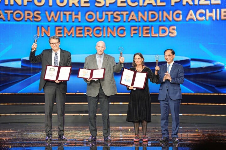 5 nhà khoa học về trí tuệ nhân tạo đạt giải thưởng danh giá nhất VinFuture 2024 - Ảnh 2. 5 nhà khoa học về trí tuệ nhân tạo đạt giải thưởng danh giá nhất VinFuture 2024 - Ảnh 2.
