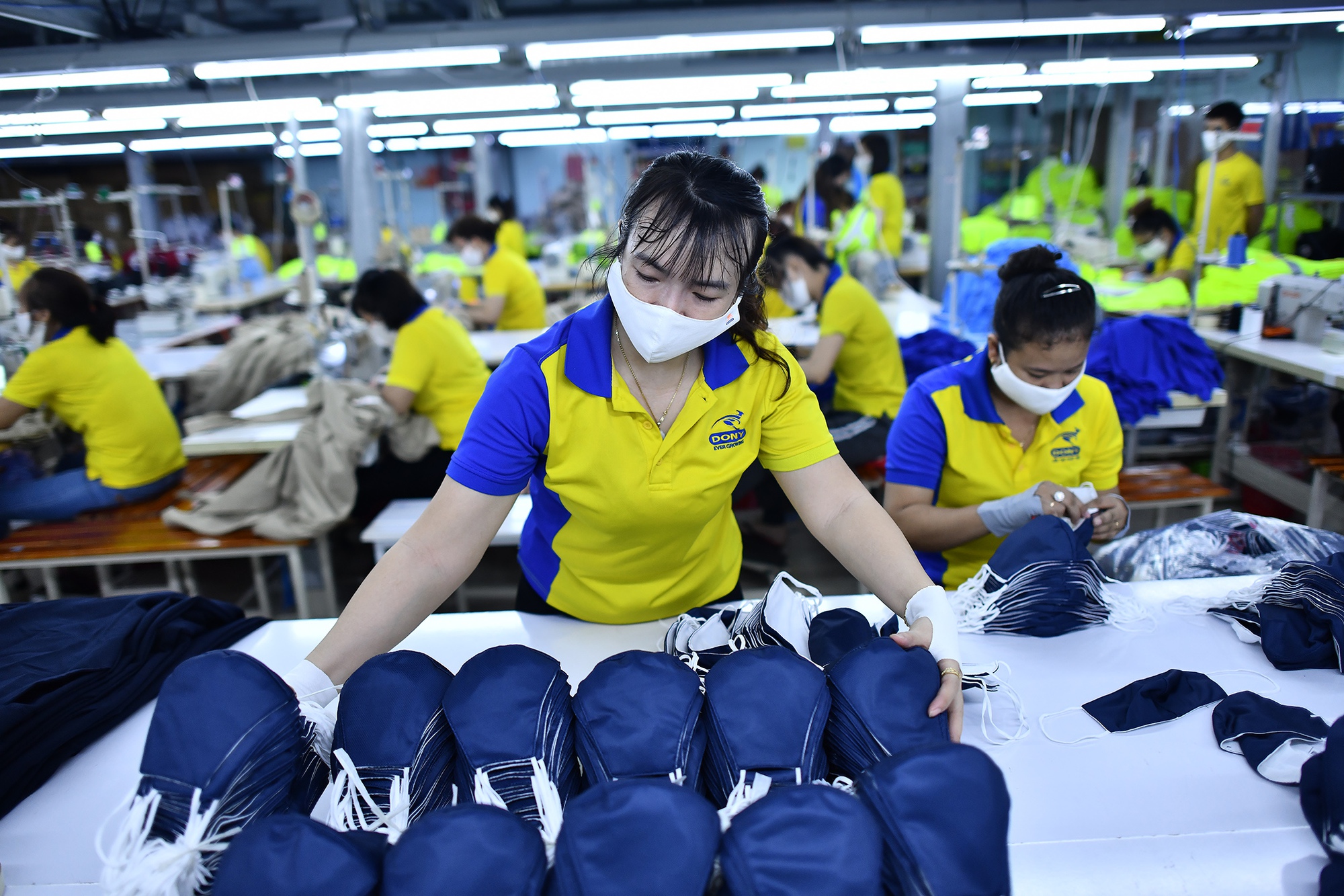 &quot;Giải mã&quot; chính sách thưởng Tết, người đi làm nên hiểu rõ để tránh thất vọng- Ảnh 1.