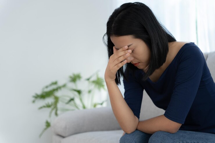 Vô tình nghe cuộc nói chuyện của mẹ chồng với chị dâu, tôi cay đắng ép chồng ra ở riêng gấp rồi choáng váng với câu trả lời của anh - Ảnh 1. Vô tình nghe cuộc nói chuyện của mẹ chồng với chị dâu, tôi cay đắng ép chồng ra ở riêng gấp rồi choáng váng với câu trả lời của anh - Ảnh 1.