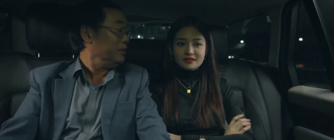 "Chúng ta của 8 năm sau" nỗ lực giúp chồng tồi được tha thứ, netizen bất mãn tuyên bố bỏ phim - Ảnh 4. "Chúng ta của 8 năm sau" nỗ lực giúp chồng tồi được tha thứ, netizen bất mãn tuyên bố bỏ phim - Ảnh 4.