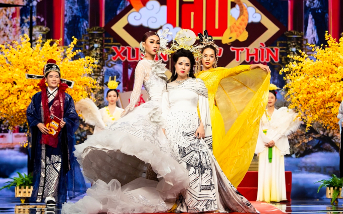 Lần đầu làm diễn viên hài, Hoa hậu Lê Hoàng Phương được khen vô cùng duyên dáng - Ảnh 1.