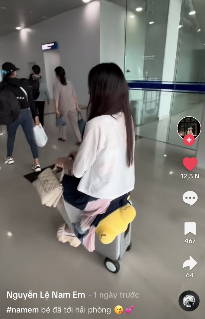 Nam Em livestream ra mắt nhà bạn trai online, thái độ trò chuyện với bố chồng tương lai ra sao? - Ảnh 2. Nam Em livestream ra mắt nhà bạn trai online, thái độ trò chuyện với bố chồng tương lai ra sao? - Ảnh 2.