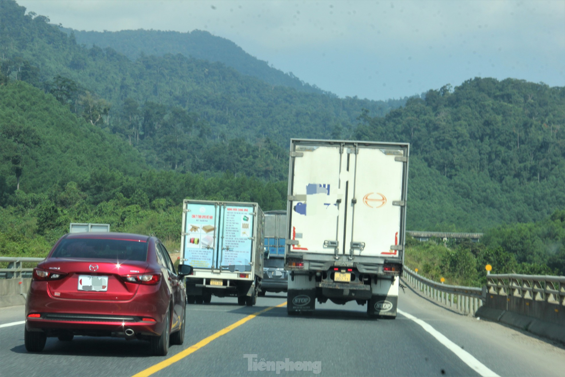 Đường càng đông, vượt ẩu càng nhiều trên cao tốc Túy Loan - La Sơn - Cam Lộ - Ảnh 5.