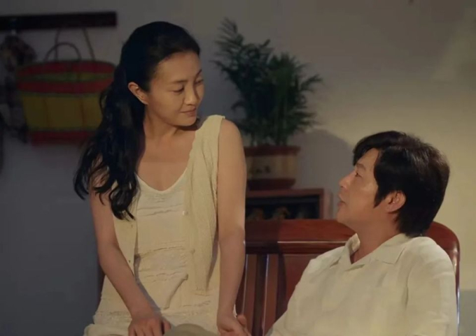Phim mới chiếu 3 giờ đã phá kỷ lục hot nhất mọi thời đại, nam chính xuất sắc "gánh" cả dàn bạn diễn dở tệ - Ảnh 8. Phim mới chiếu 3 giờ đã phá kỷ lục hot nhất mọi thời đại, nam chính xuất sắc "gánh" cả dàn bạn diễn dở tệ - Ảnh 8.