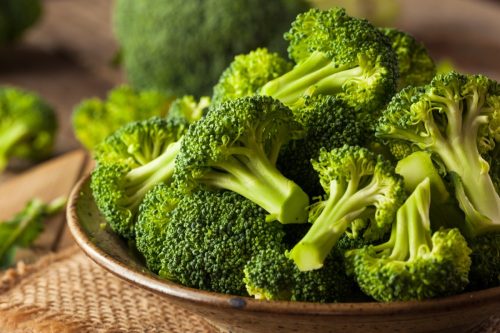 broccoli-on-a-plate-1708590483531469963642.jpg