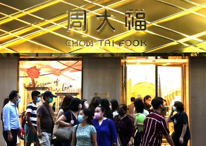 Chow Tai Fook - Đế chế trang sức hàng đầu Trung Quốc: Từ tiệm vàng nhỏ đến sản nghiệp nghìn tỷ, giàu có bậc nhất qua 3 thế hệ - Ảnh 1.